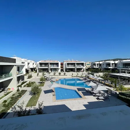 Callisto Luxury Apartment